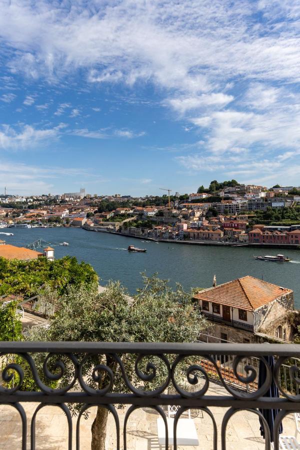 Hotel Maison Bleue By Foz 4*